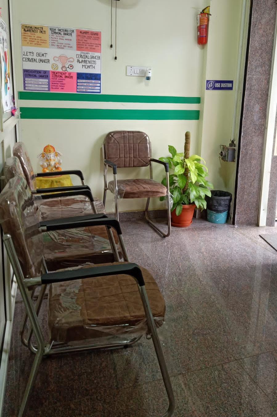FemLife Clinic Facade & Entrance